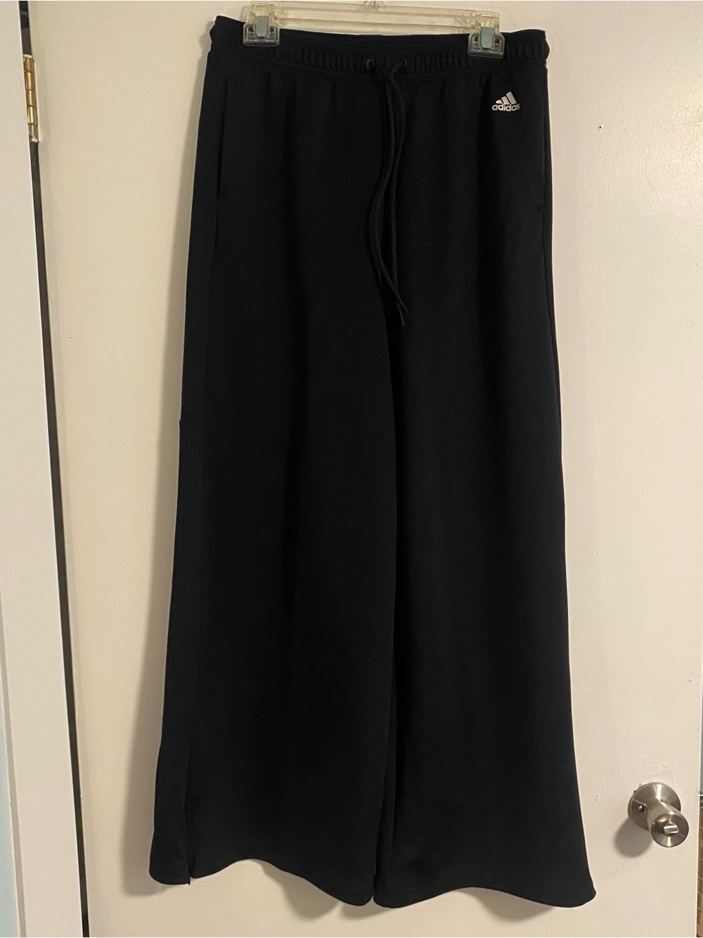 NWOT Adidas Wide Leg Track Pants Aeroready Zip Ankle L Y2k Athletic Gym Trendy